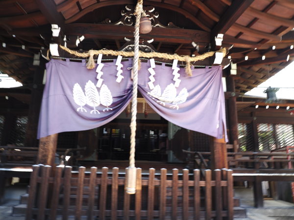 離宮八幡宮