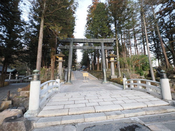 諏訪大社 下社 秋宮