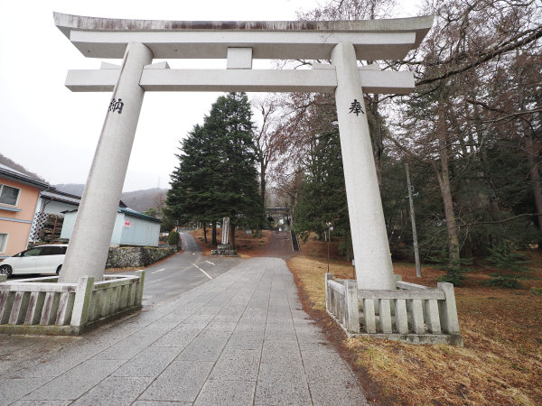諏訪大社 上社 前宮